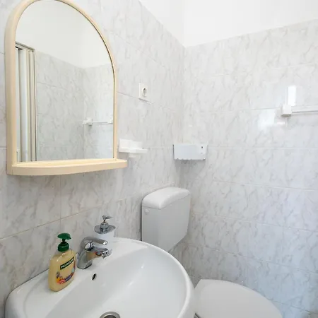 Apartment By The Sea Kampor, Rab - 12388